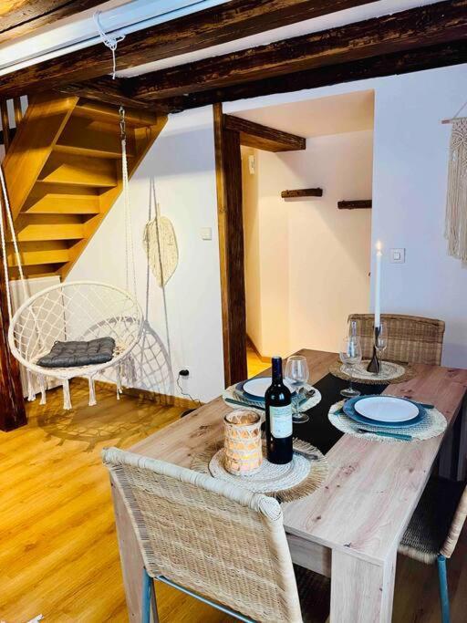 S'Hiesele Petite Maison Alsacienne Typique Ittenheim Exterior foto